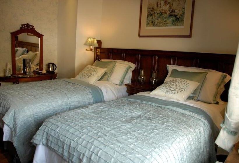 스탠다드 룸, Busfeild Arms