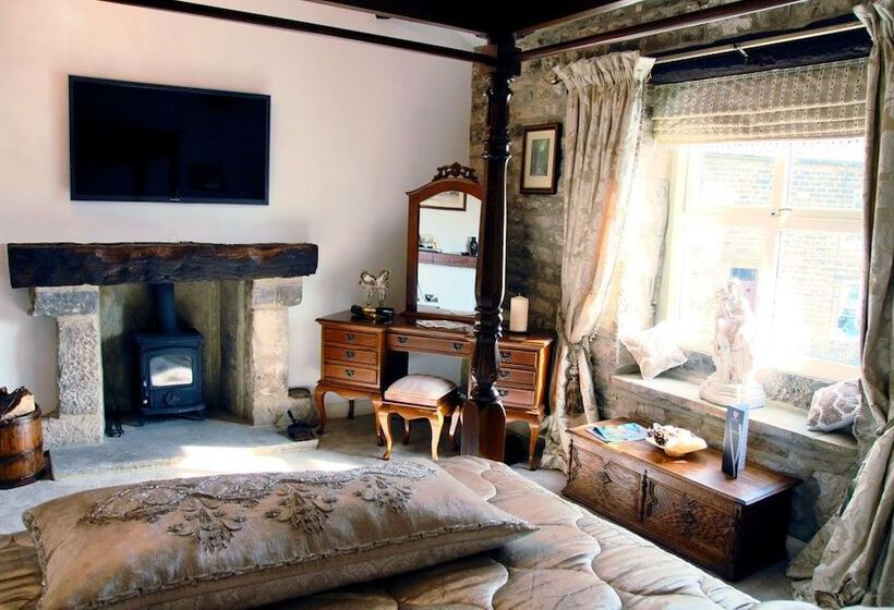 디럭스 룸, Busfeild Arms