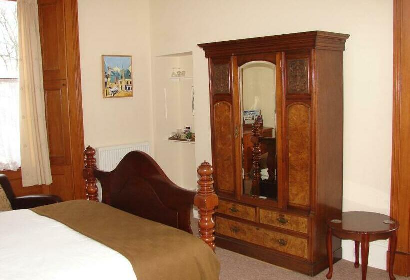 스탠다드 룸 킹사이즈 침대, Highland Park House