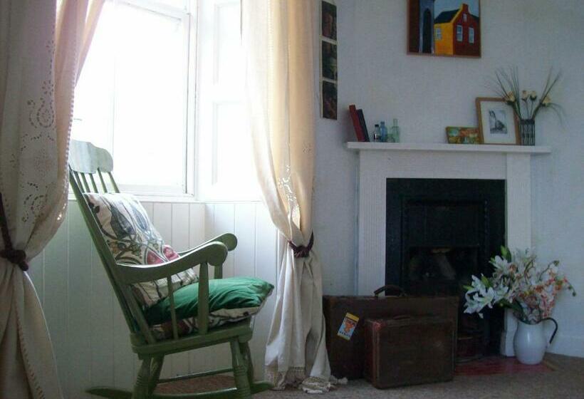 스위트, Highland Park House