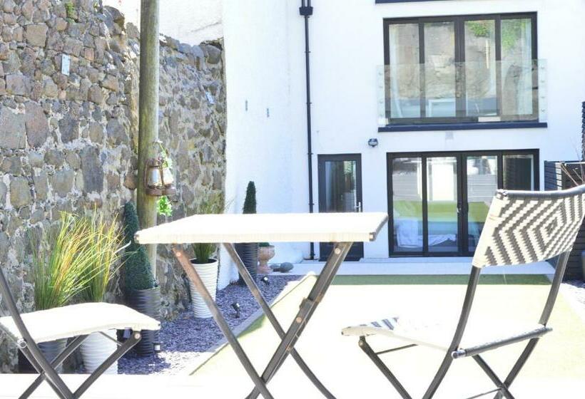 Bahçe Manzaralı Delüks Oda, Pier39portrush Adult Only