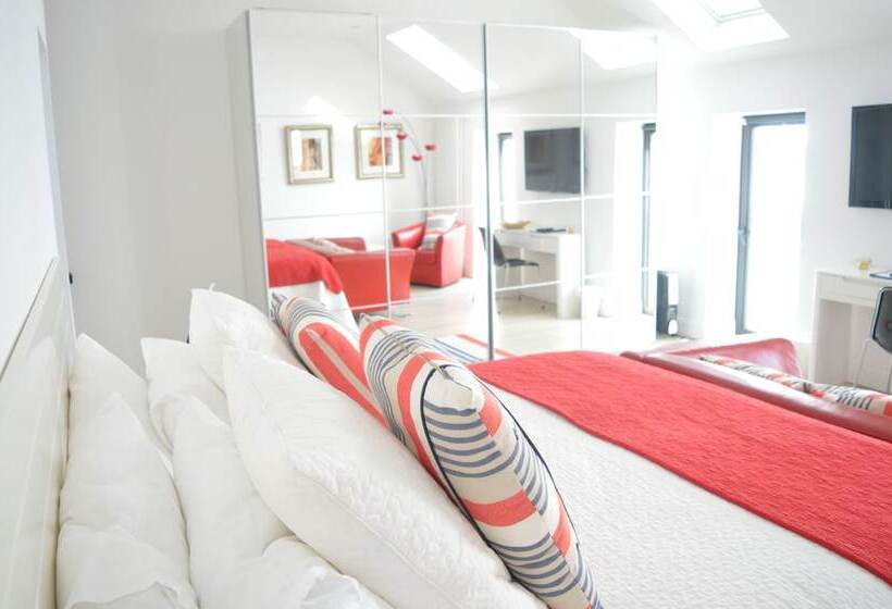 Deniz Manzaralı Delüks Oda, Pier39portrush Adult Only