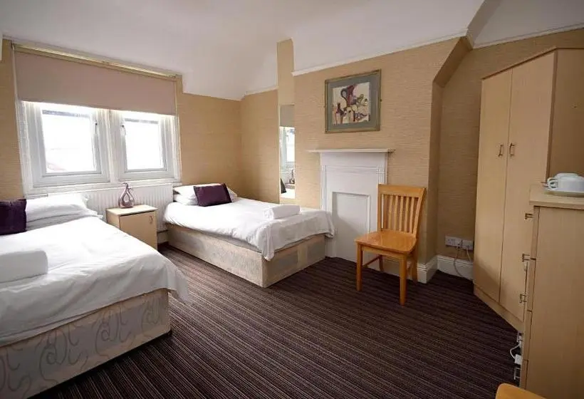 Perhehuone, Sheridans Budget Accomodation