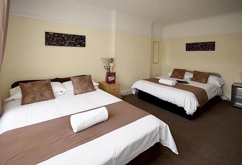 Семейный Номер, Sheridans Budget Accomodation