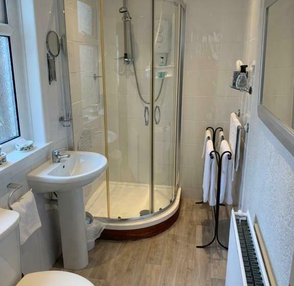 חדר סופריור עם מיטת קינג, The Gaydon