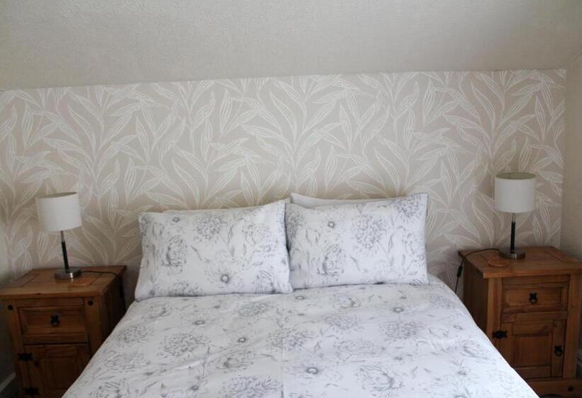 סוויטת 2 חדרי שינה, The Gaydon