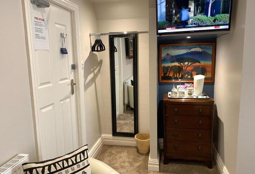 חדר דלוקס, The Gaydon