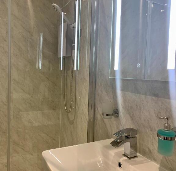 חדר סופריור נוף לים, The Gaydon