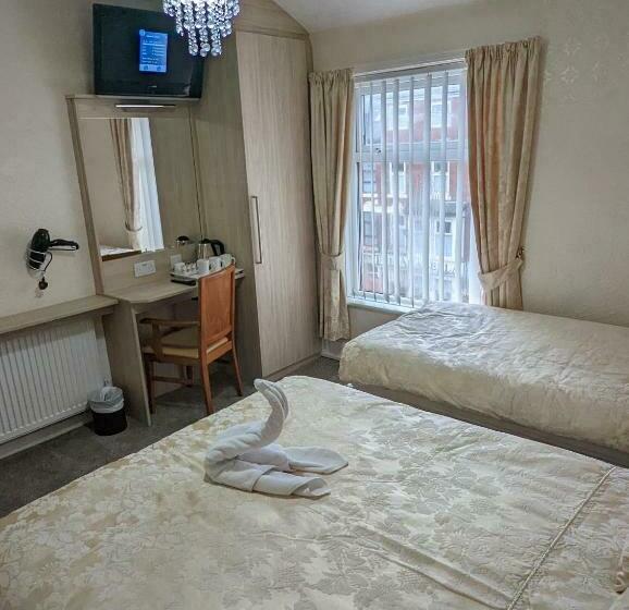 اتاق استاندارد, The Stafford