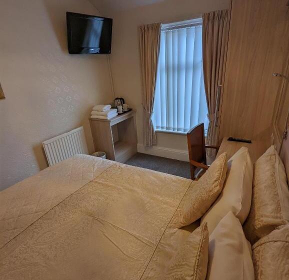 اتاق استاندارد, The Stafford