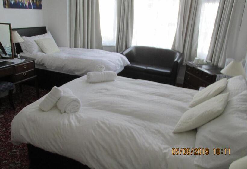 اتاق خانوادگی, Valdene