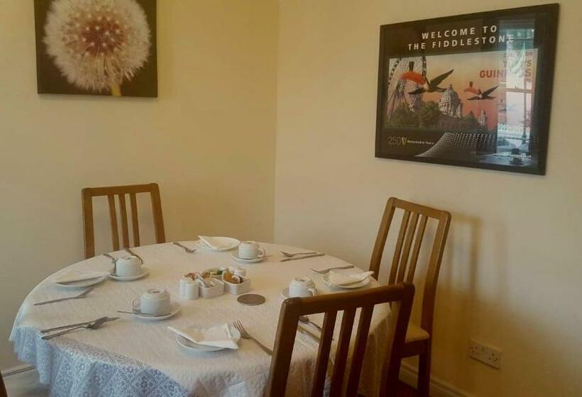 غرفة قياسية, Fiddlestone Bar And B&b