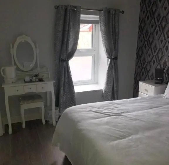 Economy-huone, Fiddlestone Bar And B&b