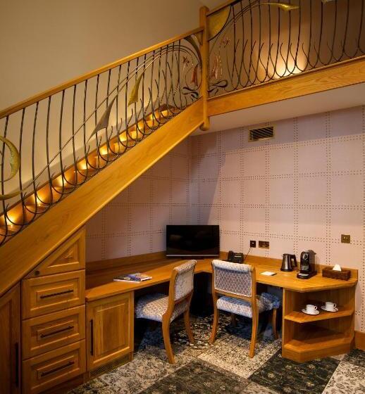 듀플렉스 스위트, Greyfriars