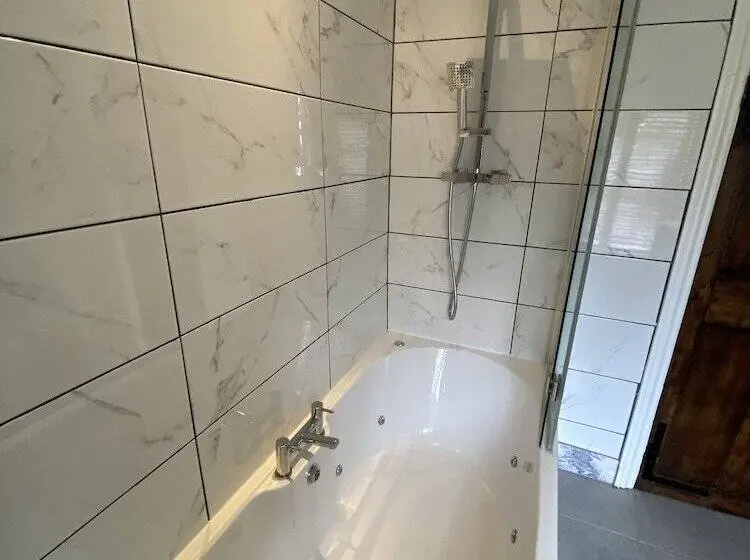 Standard-huone, Sebastians