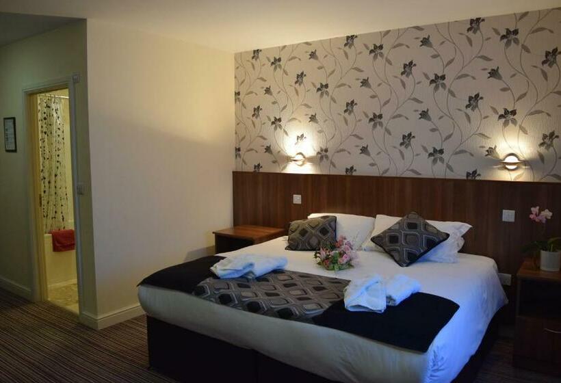 اتاق لوکس, Star Anglia