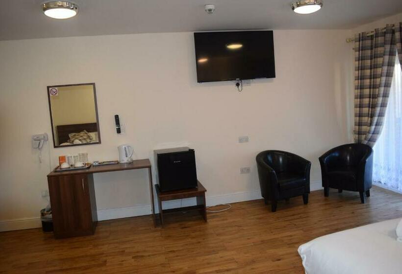 سوییت خانوادگی, Star Anglia