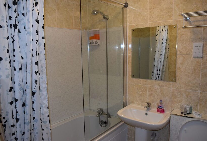 اتاق لوکس, Star Anglia