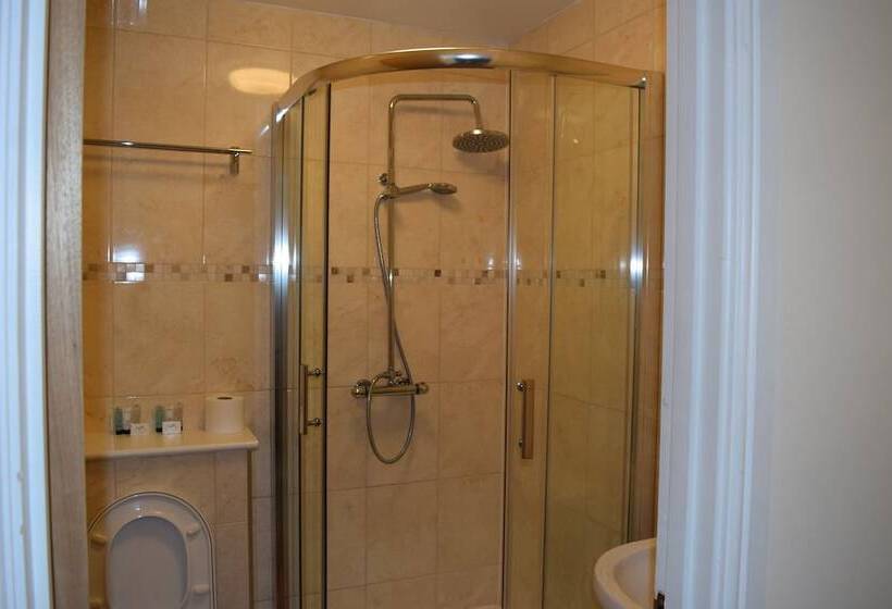 اتاق استاندارد, Star Anglia