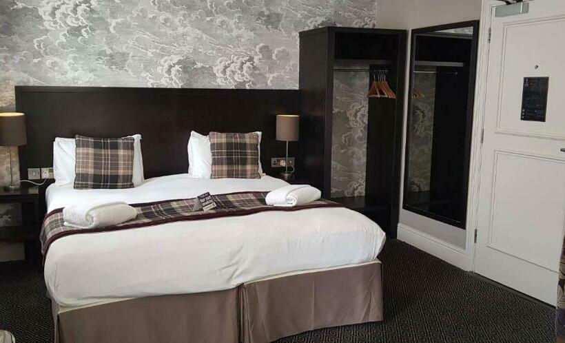 身障者適用スタンダードルーム, The Bath Arms Wetherspoon