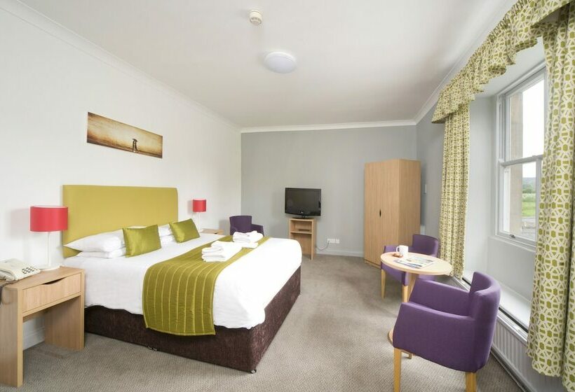 标准间, The Broadway Park