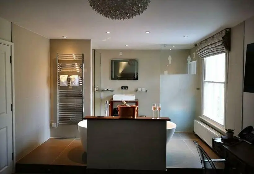 Sviitti, The Goudhurst Inn