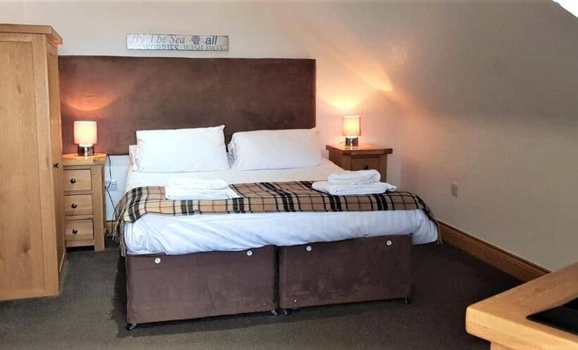 스탠다드 룸 바다 전망, The Harbour House Sea Front