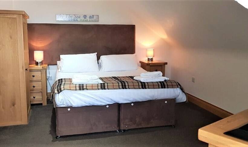 חדר סטנדרט, The Harbour House Sea Front