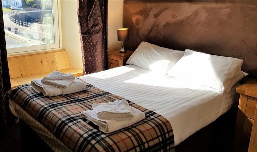 דירת חדר, The Harbour House Sea Front