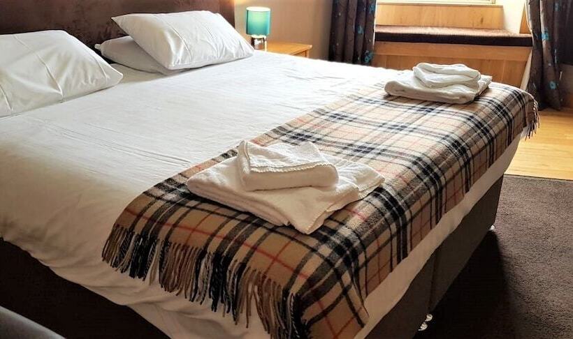 דירת חדר, The Harbour House Sea Front