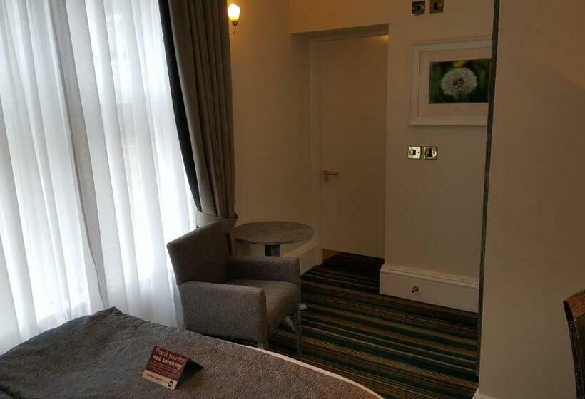 スタンダードルーム, The Hippodrome Wetherspoon