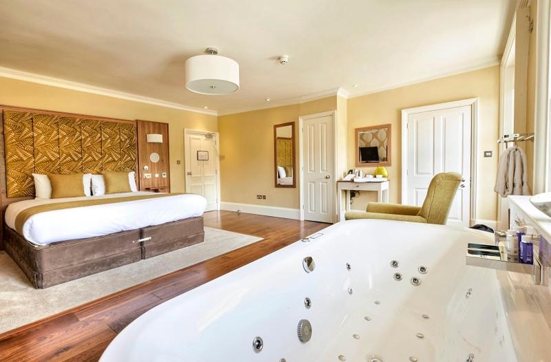 スイート, The Oaksmere