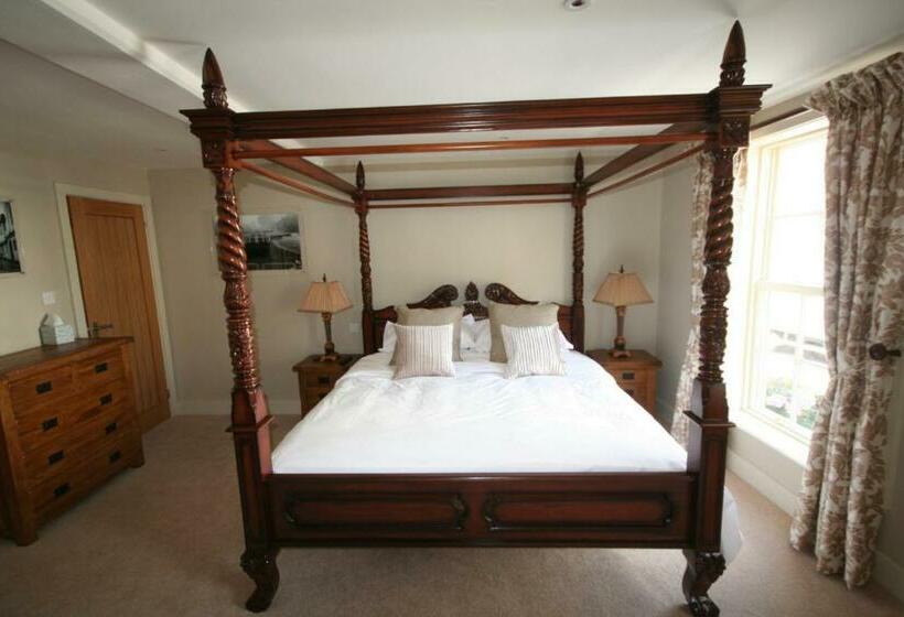 جناح إدارى, The Peppermill Town House Hotel & Restaurant