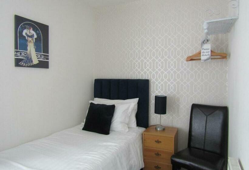 غرفة قياسية فردية, The Scala