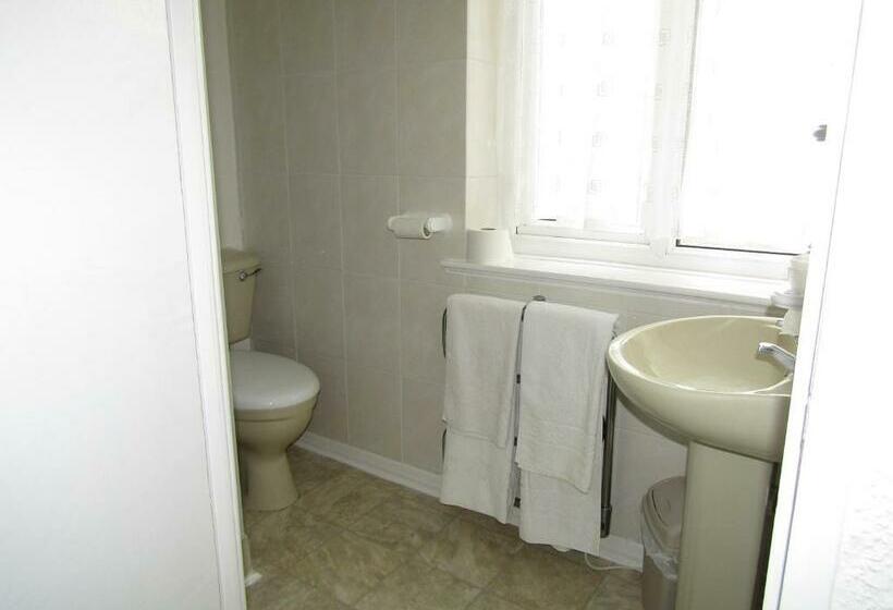 غرفة إقتصادية, The Scala