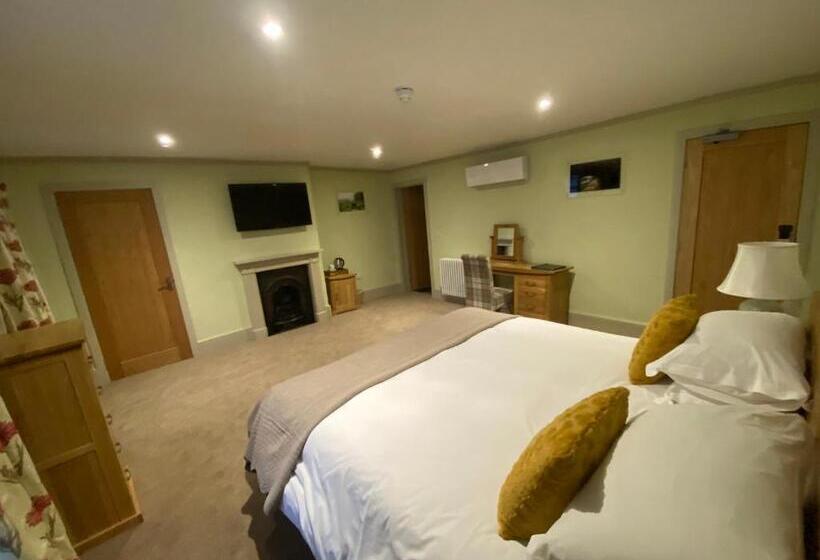 غرفة سوبيريور سرير كينج, The Peppermill Town House Hotel & Restaurant