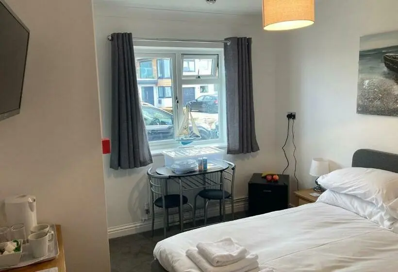 デラックスルーム, The Waves B&b