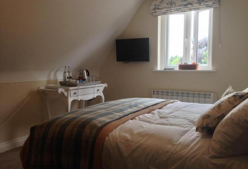 Family Suite, Whitethorn Bed And Breakfast