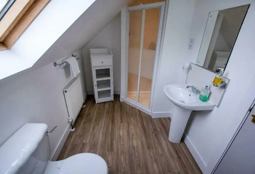 Perhehuone, Corran Bunkhouse