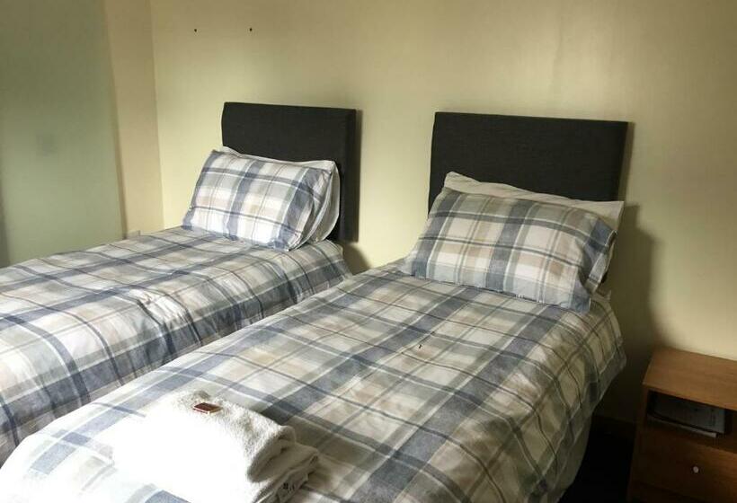 اتاق استاندارد, Corran Bunkhouse