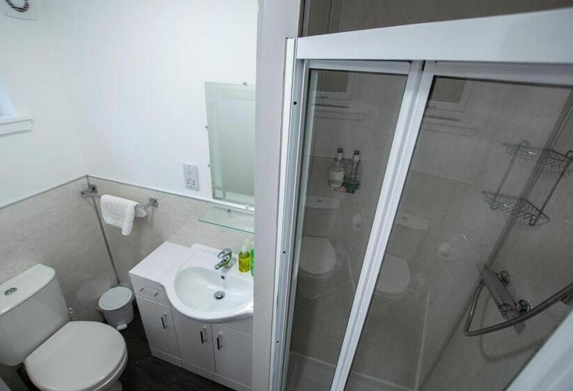 اتاق استاندارد, Corran Bunkhouse