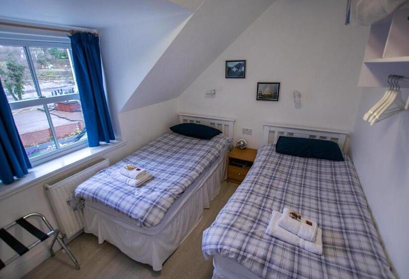 Номер Стандарт, Corran Bunkhouse