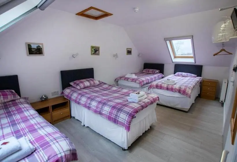 Standard Neljän Hengen Huone, Corran Bunkhouse