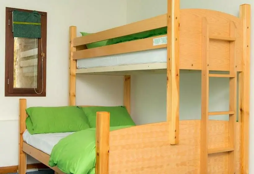 Standard Neljän Hengen Huone Jaettu Kylpyhuone, Yha Brecon Beacons