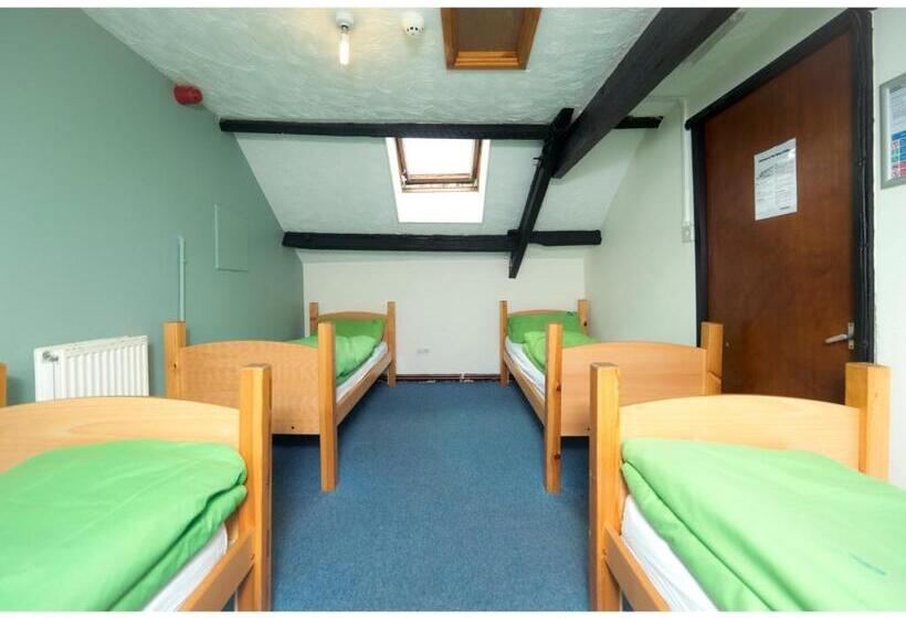 غرفة قياسية رباعية, Yha Brecon Beacons