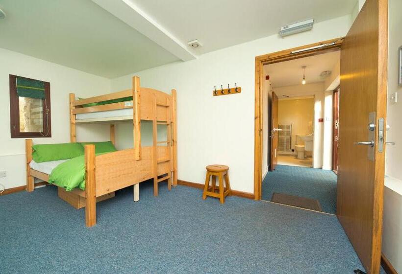 غرفة قياسية رباعية, Yha Brecon Beacons