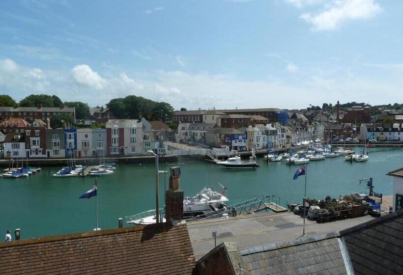 Comfort room with view, Bayliss Hall Guesthouse