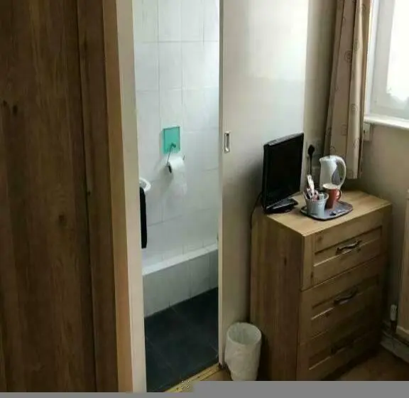 Standard-huone, Braemar