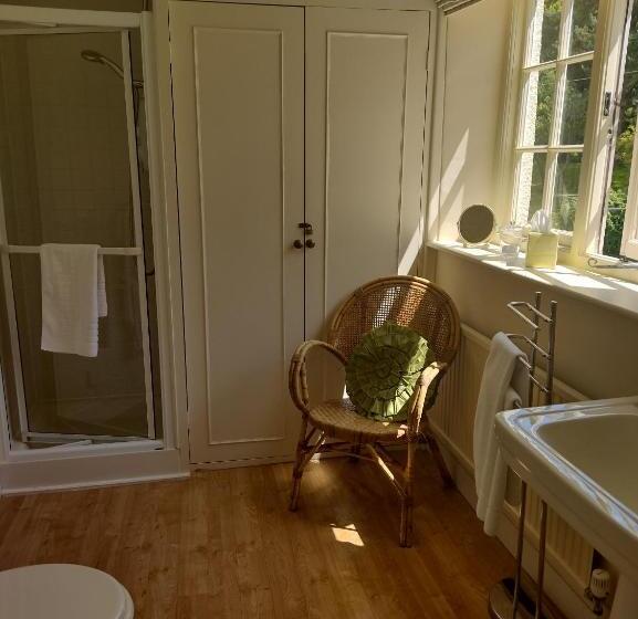 シングルデラックスルーム, Buckley Farmhouse B & B