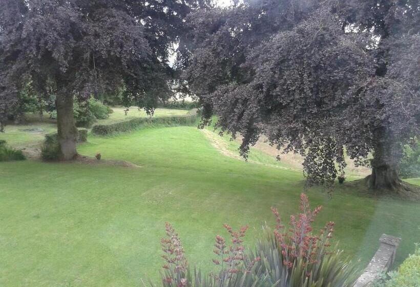 スタンダードルーム, Buckley Farmhouse B & B